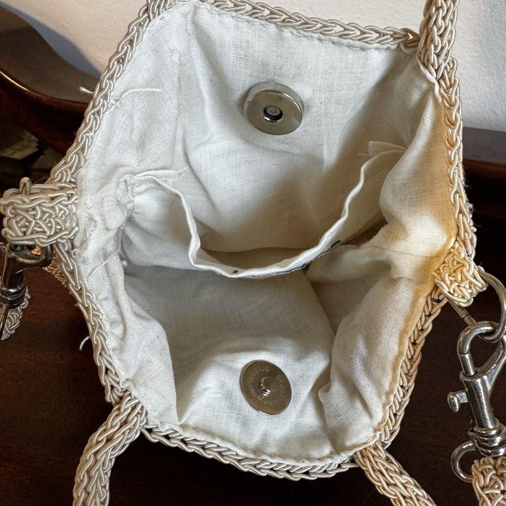 Kathy Ireland Purse Crossbody 7.25"x7.25" W/ Strap Ivory Color Zip Closure VNTG - Picture 10 of 12